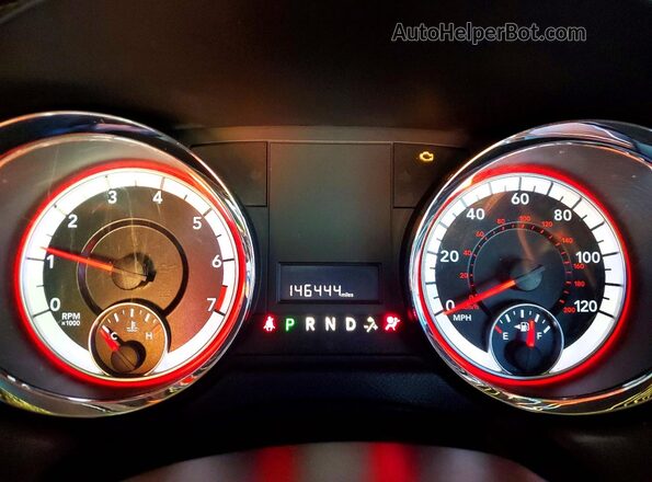 2C4RDGCG9JR251474 2018 DODGE GRAND Черный Вид щитка приборов