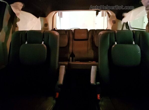 2C4RDGCG9KR565675 2019 DODGE GRAND Maroon Rear seats view