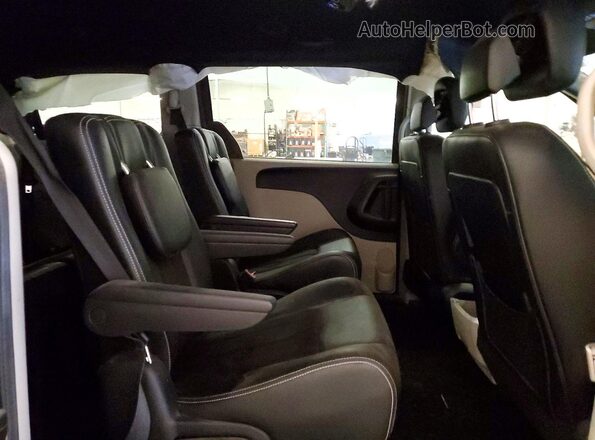 2C4RDGCG9KR565675 2019 DODGE GRAND Maroon Rear interior view