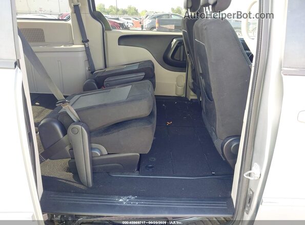 2C4RDGCGXGR373723 2016 DODGE GRAND CARAVAN Silver Widok naklejki z numerem VIN