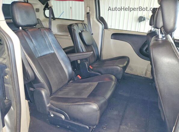 2C4RDGCGXKR808054 2019 DODGE GRAND Gray Вид задньої частини салону