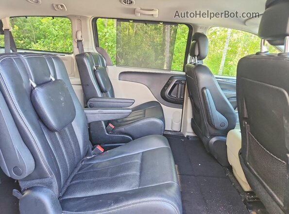 2C4RDGDG2GR348751 2016 DODGE GRAND Charcoal Vista interior trasera