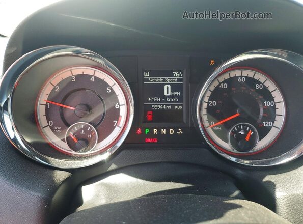 2C4RDGEG1HR731614 2017 DODGE GRAND Silver Սարքավորումների վահանակի տեսք