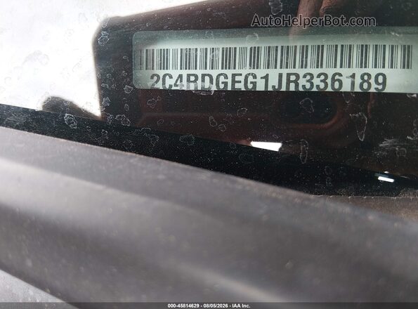 2C4RDGEG1JR336189 2018 DODGE GRAND CARAVAN Gray Vista del compartimento del motor