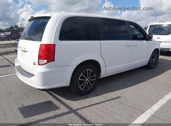 2C4RDGEG2JR168692 2018 DODGE GRAND CARAVAN White Trasero derecho