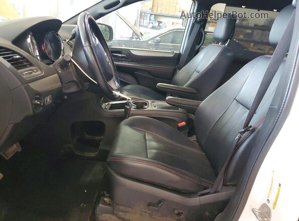 2C4RDGEG5JR189388 2018 DODGE GRAND Yellow Вид салону спереду