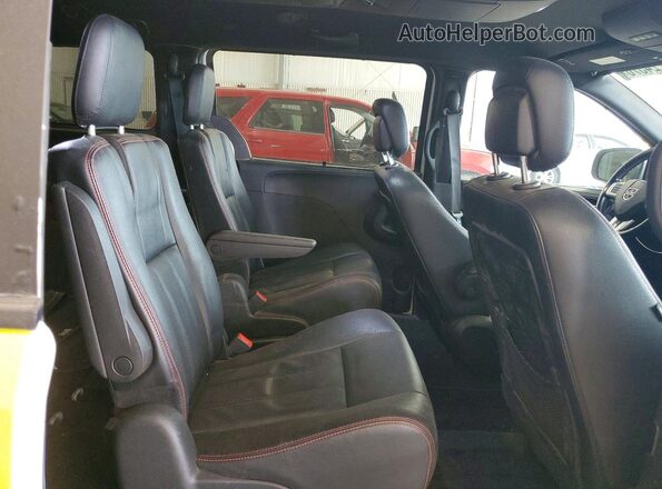 2C4RDGEG5JR189388 2018 DODGE GRAND Yellow Вид задньої частини салону