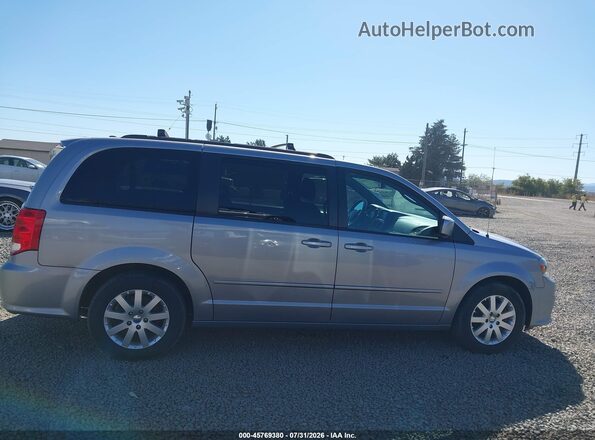 2C4RDGEG6HR697279 2017 DODGE GRAND CARAVAN Silver Widok wnętrza z tyłu
