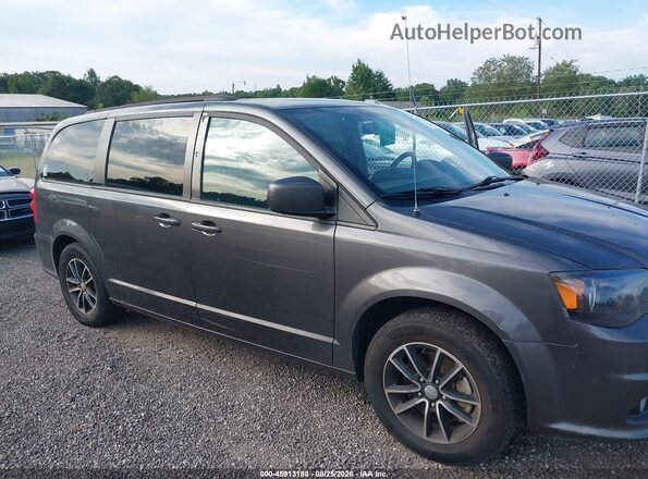 2C4RDGEG7JR202044 2018 DODGE GRAND CARAVAN Gray წინა ხედი