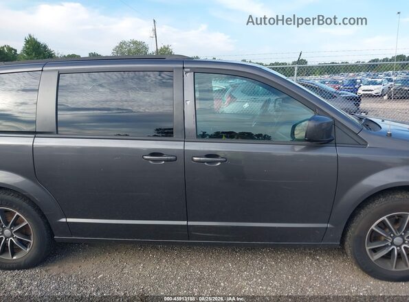 2C4RDGEG7JR202044 2018 DODGE GRAND CARAVAN Gray უკანა სალონის ხედი
