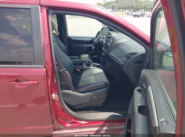 2C4RDGEG7JR343552 2018 DODGE GRAND CARAVAN Maroon Vista interior delantera