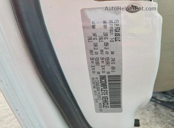 2C7WDGBG2JR364030 2018 DODGE GRAND White VIN კოდის სტიკერის ხედი
