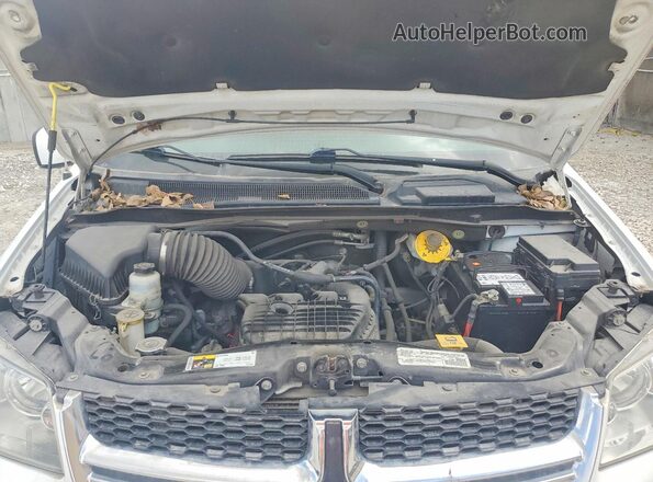 2C7WDGCG0HR767965 2017 DODGE GRAND White Engine compartment view