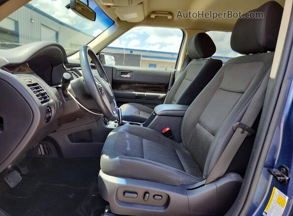2FMGK5C81JBA10488 2018 FORD FLEX Blue Vista interior delantera