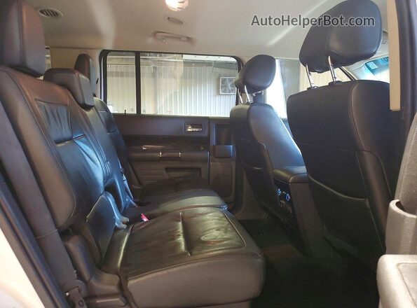 2FMGK5C85GBA12396 2016 FORD FLEX White Вид задньої частини салону