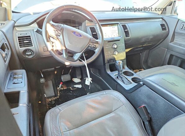 2FMGK5C85JBA21705 2018 FORD FLEX Серый Вид панели приборов