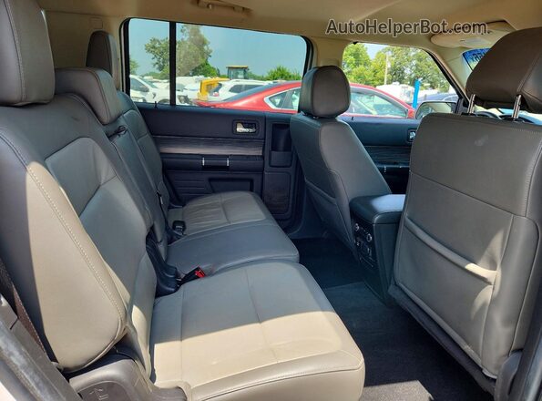 2FMGK5C85KBA34424 2019 FORD FLEX White Вид задньої частини салону