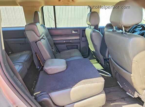 2FMGK5C8XHBA10404 2017 FORD FLEX Серебряный Вид задних сидений