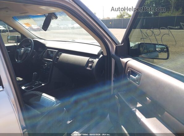 2FMGK5D89KBA36286 2019 FORD FLEX Silver Front interior view
