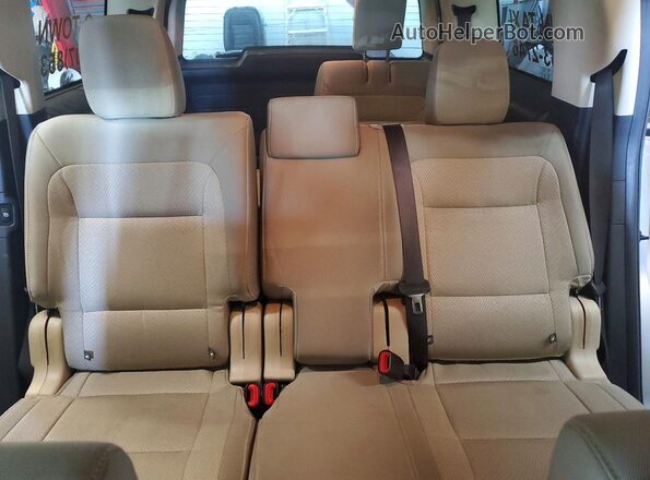 2FMHK6C86JBA21836 2018 FORD FLEX Серебряный Вид задних сидений