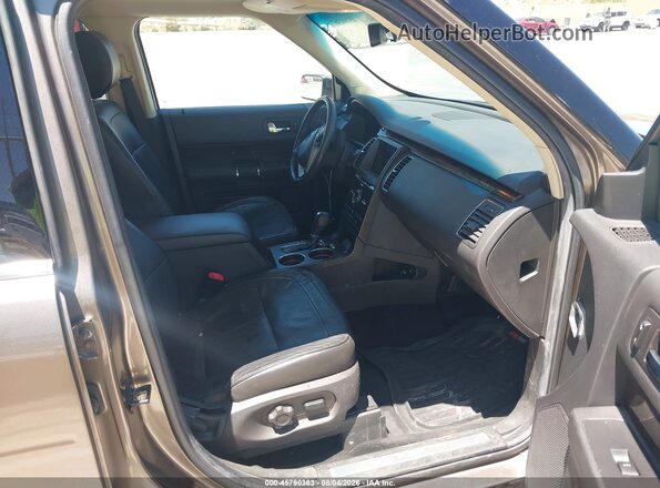 2FMHK6D85KBA35582 2019 FORD FLEX Brown Вид салону спереду