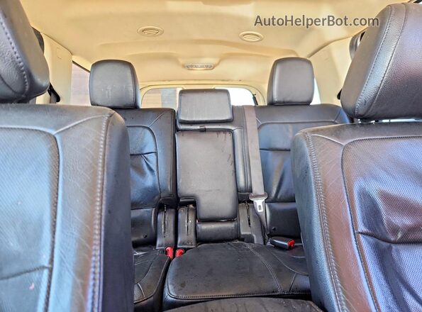 2FMHK6D87KBA29654 2019 FORD FLEX Silver Widok tylnych siedzeń