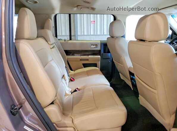 2FMHK6DT2KBA13494 2019 FORD FLEX Brown Vista interior trasera