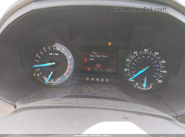 2FMPK3G91JBB73262 2018 FORD EDGE White Widok tylnych siedzeń
