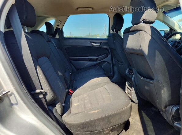 2FMPK3G95JBC40283 2018 FORD EDGE Silver Vista interior trasera