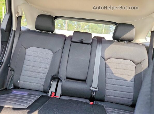 2FMPK3G96LBA89375 2020 FORD EDGE Gray Rear seats view