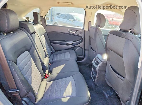 2FMPK3G97JBB32845 2018 FORD EDGE Black Rear interior view