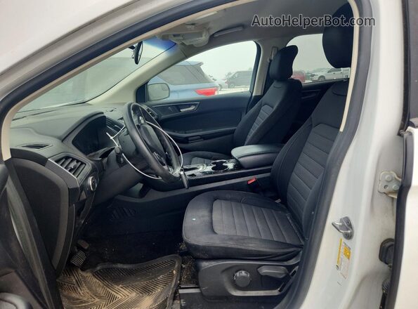 2FMPK3G9XJBC24614 2018 FORD EDGE Белый Вид салона спереди