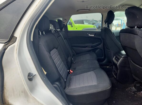 2FMPK3G9XJBC24614 2018 FORD EDGE Белый Вид задних сидений