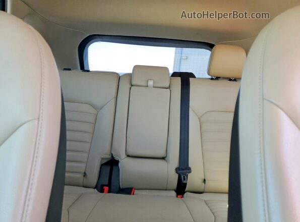2FMPK3J84HBC24926 2017 FORD EDGE White Вид задніх сидінь