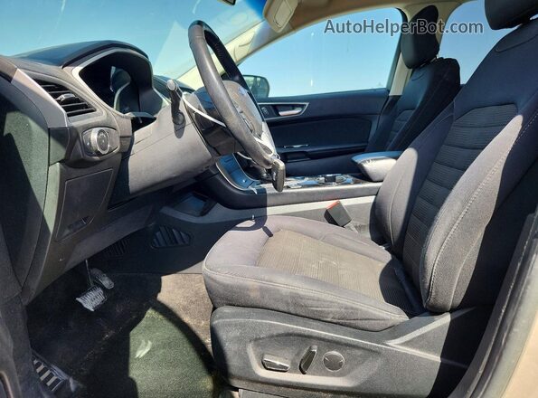 2FMPK3J84JBB25111 2018 FORD EDGE Золотой Вид салона спереди