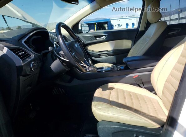 2FMPK3J90HBB27926 2017 FORD EDGE White Front interior view