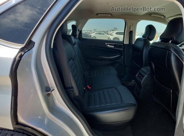 2FMPK3J90JBB78591 2018 FORD EDGE Silver Vista interior trasera