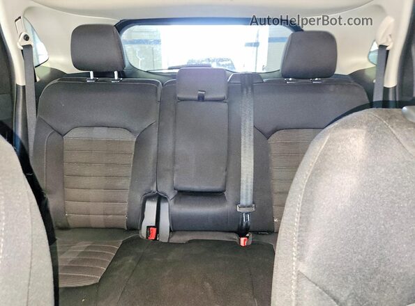 2FMPK3J90KBC68468 2019 FORD EDGE Silver Rear seats view
