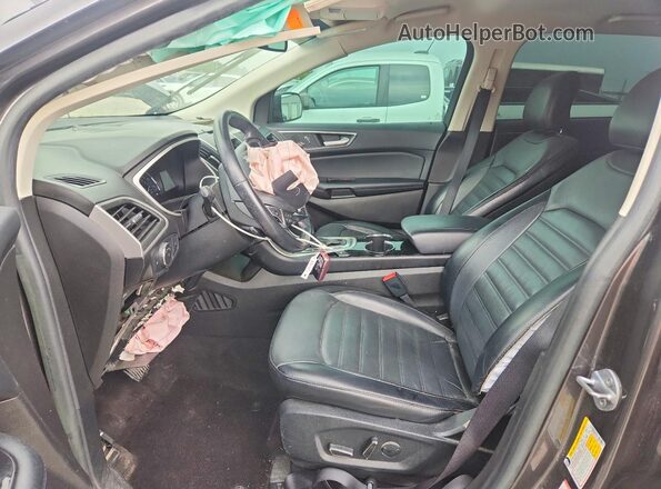 2FMPK3J91HBB71837 2017 FORD EDGE Gray Widok wnętrza z przodu