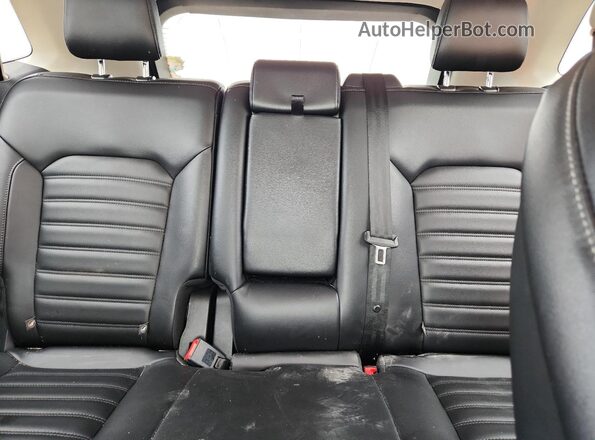 2FMPK3J92LBA29439 2020 FORD EDGE Black Հետևի նստատեղերի տեսք