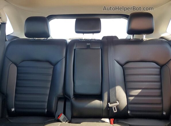 2FMPK3J93KBC74085 2019 FORD EDGE Red უკანა სავარძლების ხედი