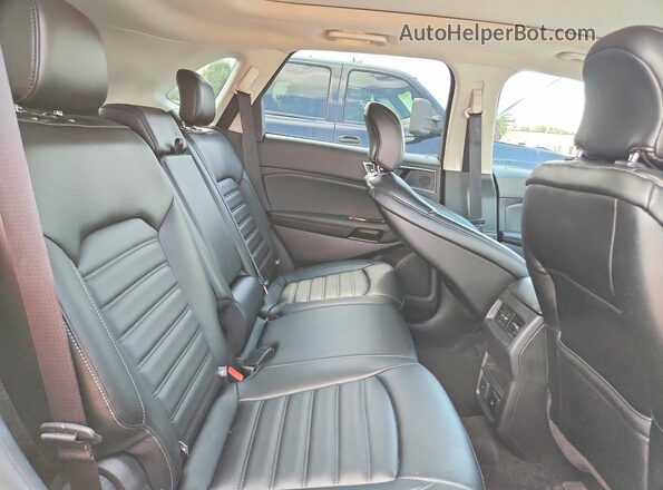 2FMPK3J94KBC45579 2019 FORD EDGE Gray Vista interior trasera