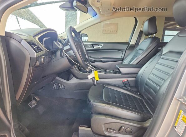 2FMPK3J94LBA49255 2020 FORD EDGE Серебряный Вид салона спереди