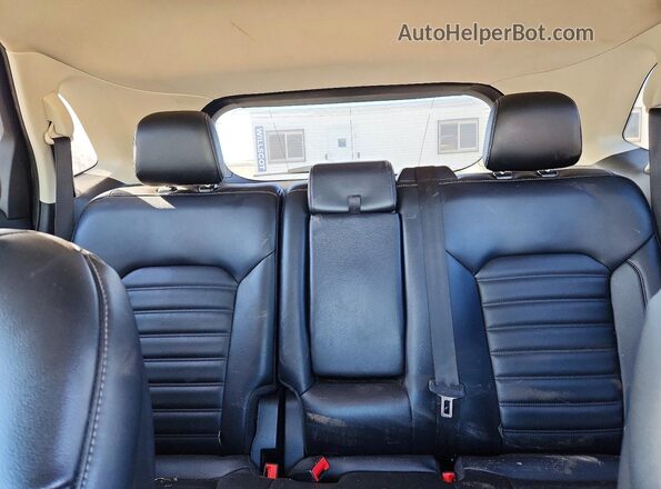 2FMPK3J95LBA50348 2020 FORD EDGE Black Widok tylnych siedzeń