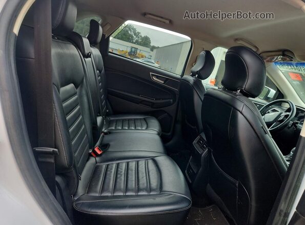 2FMPK3J96JBB19397 2018 FORD EDGE White უკანა სალონის ხედი