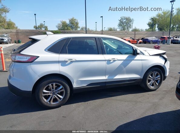 2FMPK3J99JBC07067 2018 FORD EDGE White Вид задньої частини салону