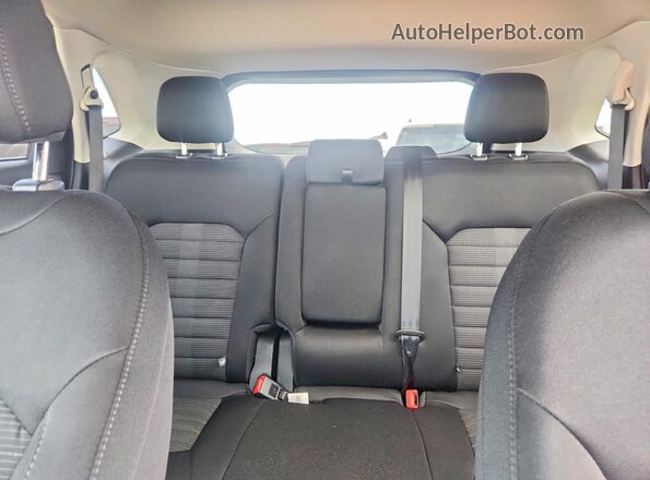 2FMPK3J99MBA21520 2021 FORD EDGE White Widok tylnych siedzeń