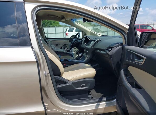 2FMPK3J9XJBC18515 2018 FORD EDGE Gold Widok wnętrza z przodu