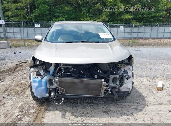 2FMPK3J9XJBC18515 2018 FORD EDGE Gold Widok wnętrza z tyłu