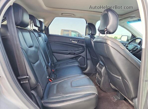 2FMPK3K92GBC56554 2016 FORD EDGE Gray Vista interior trasera